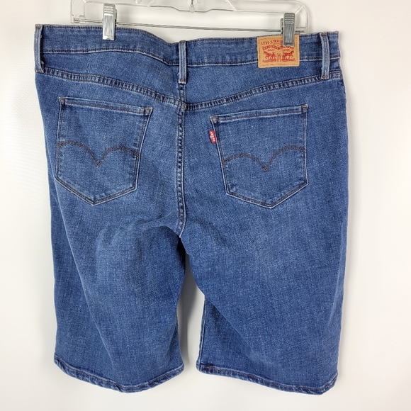 Levi's Jean Shorts Sz 18w - Picture 2 of 10